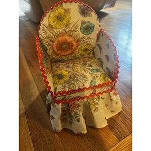 Vintage Handmade Floral Fabric Trinket Chair Jewelry Box Rickrack Trim 9 In Tall